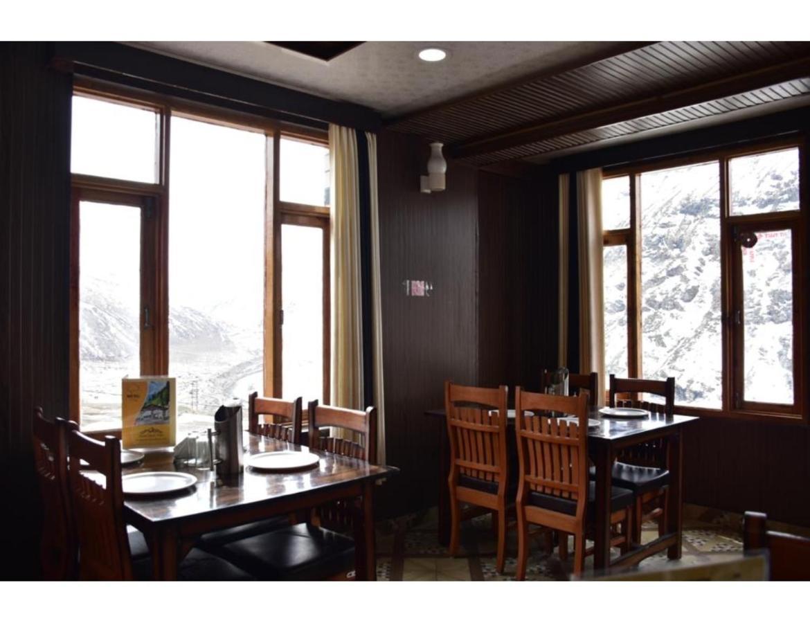 Hotel Peak View, Lahaul Sissu Exteriör bild
